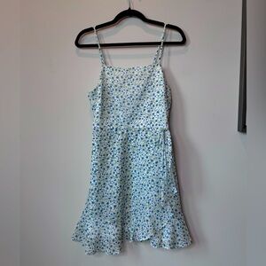 S close to M! I am too flat for this, it’ll look better on someone with curves 😄